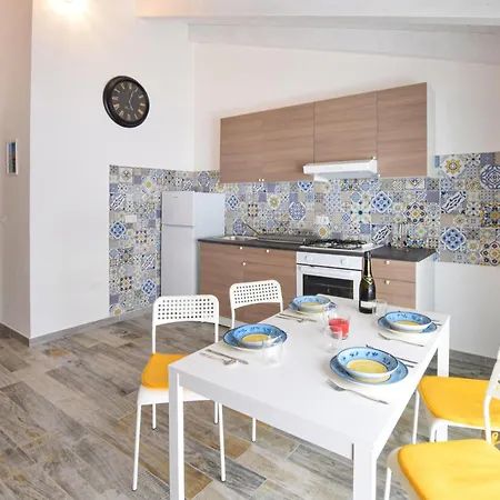 דירה 2 Bedroom Stunning In Santantioco SantʼAntìoco